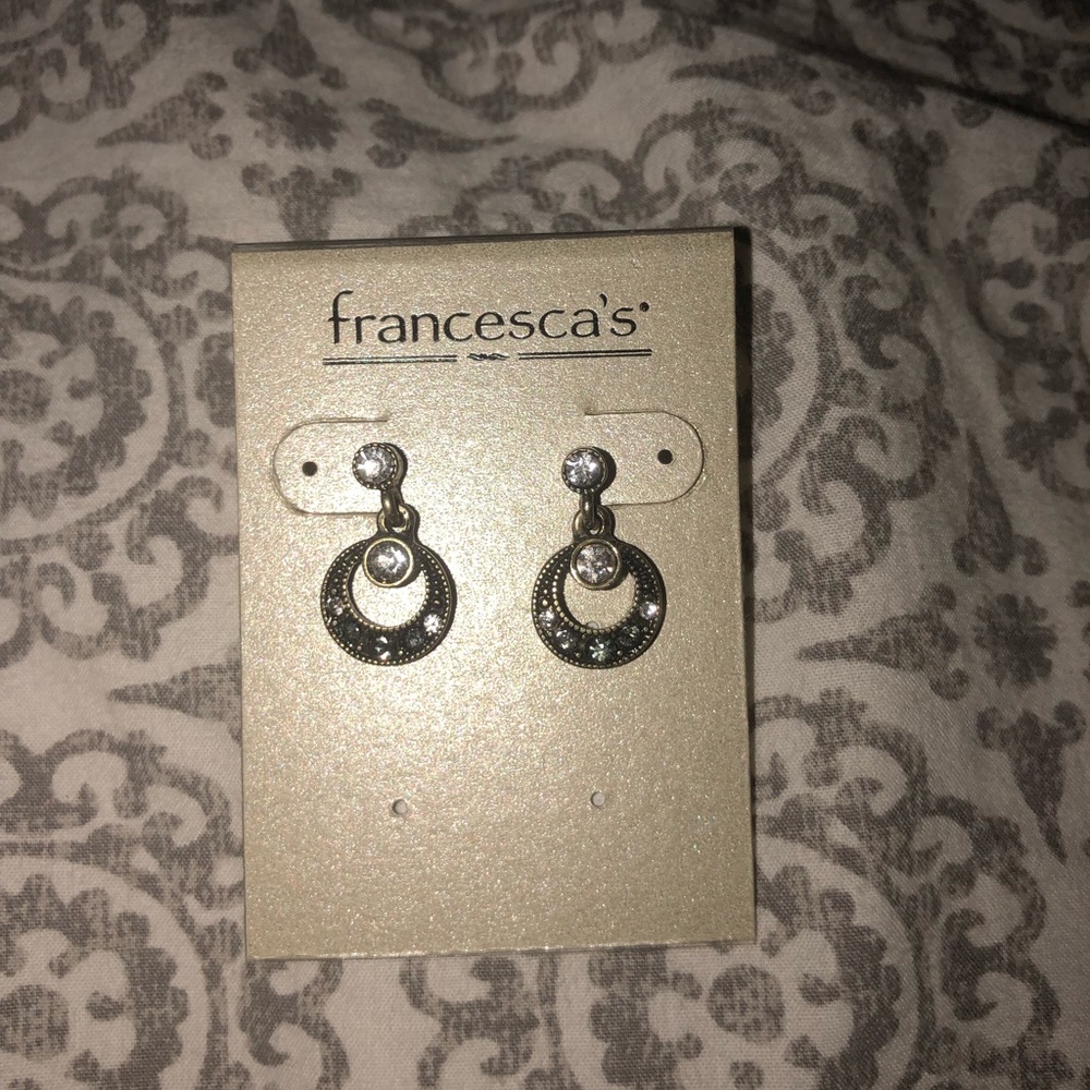 Women’s / Junior’s earrings